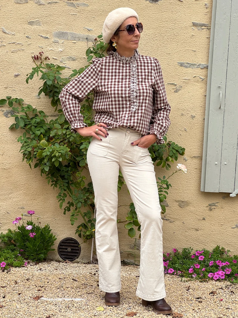 Chemise vichy marron sur fond beige GERMAIN In April 1986