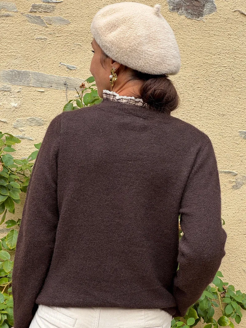 Pull marron écossais EULALIE In April 1986