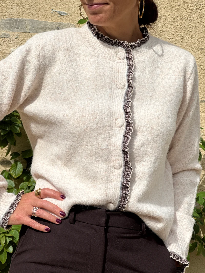Gilet écru écossais beige et chocolat NELI
