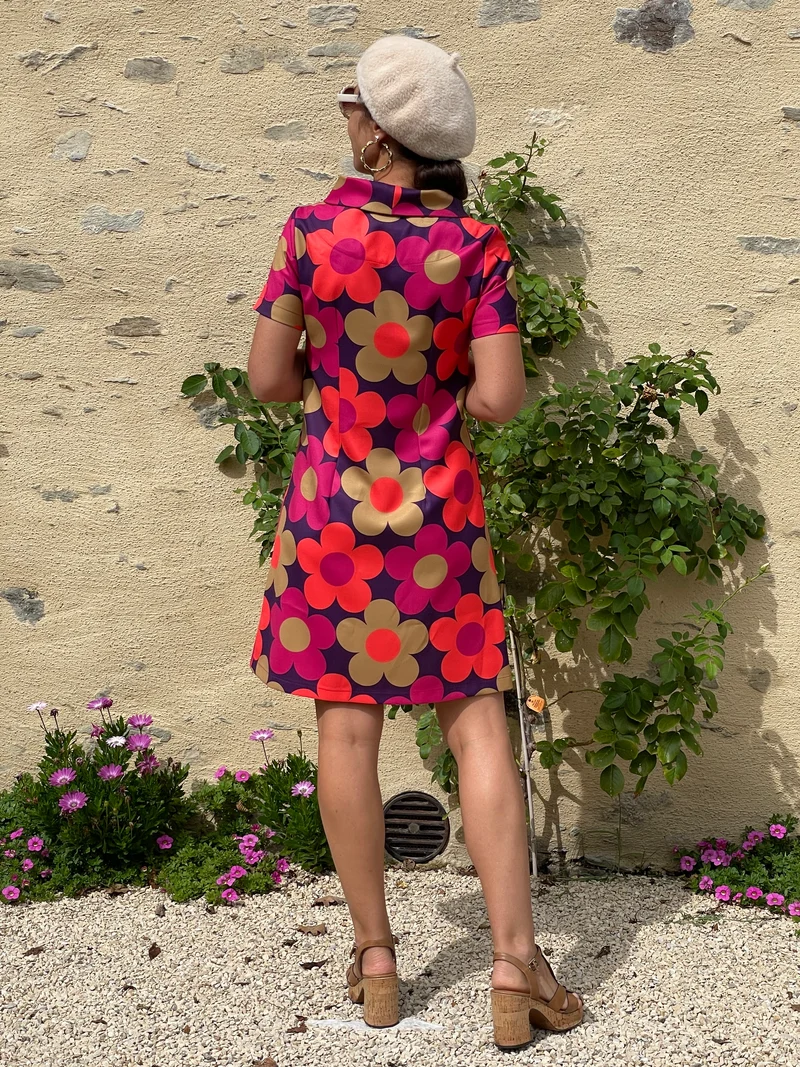 Robe col bénitier MARGUERITES SEVENTIES fuchsia et kaki Hippocampe
