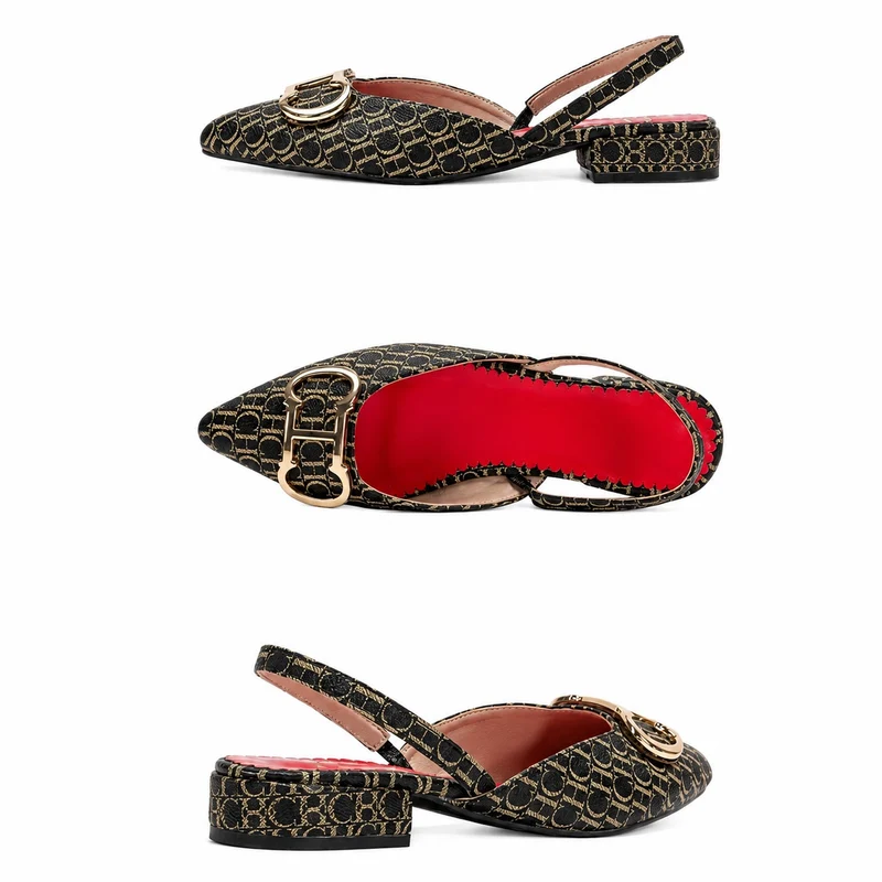 Comfortable women's sandals with a modern print and refined style