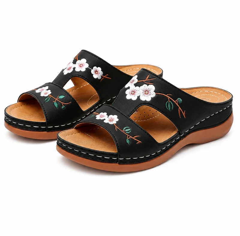 Women's Casual Flip-Flop Sandals with Chic Floral Embroidery