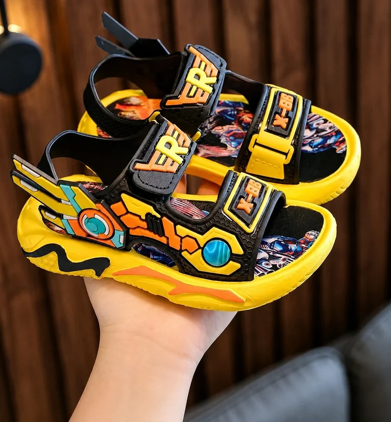 Boys' Sandals with Modern and Durable Hero Design