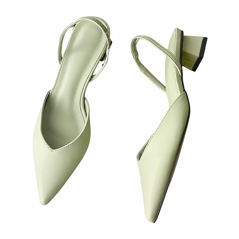 Chic Women's Sandals with Modern Square Heel