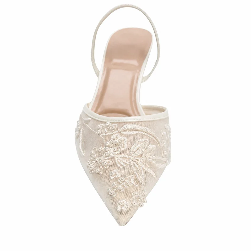 Embroidered White Heeled Sandals