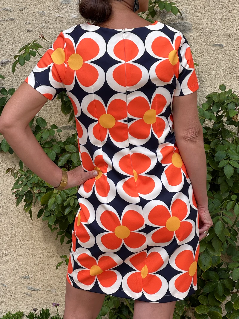 Robe SEVENTIES n°107 marine Hippocampe