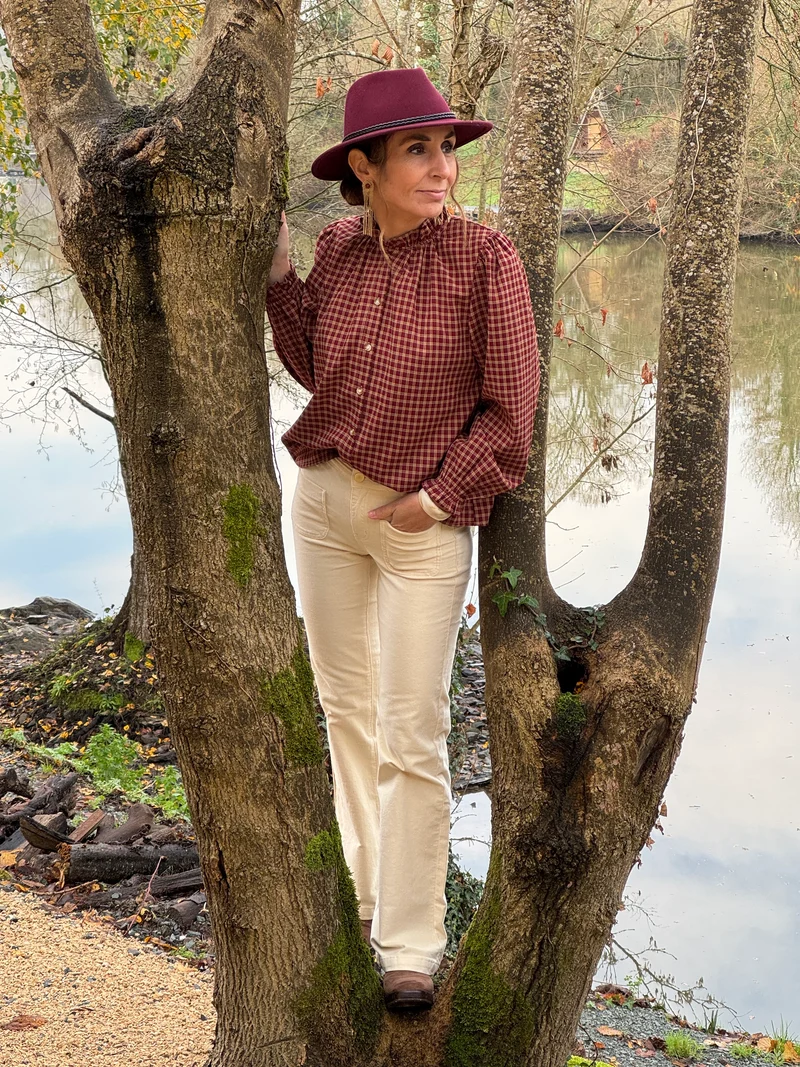Chemise vichy bordeaux et beige AVELINE In april 1986