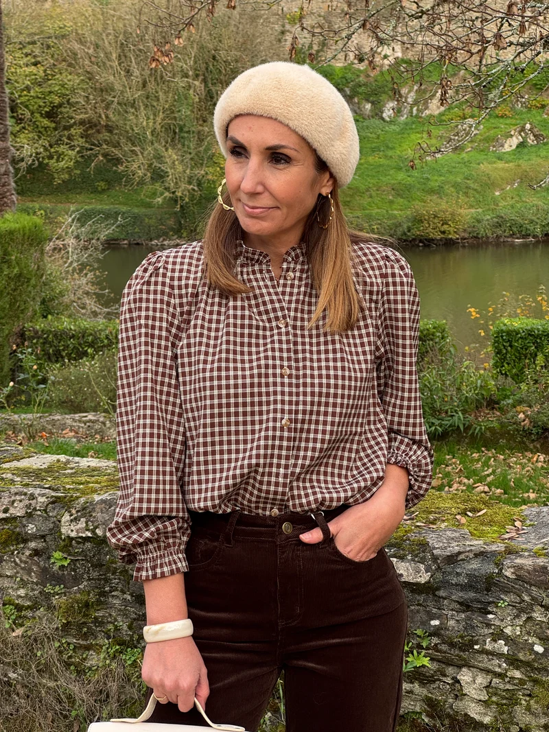 Chemise vichy marron et beige AVELINE In april 1986