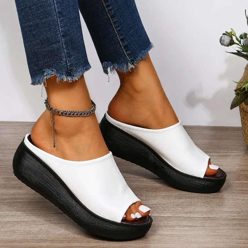 Women's Orthopedic Sandal with Open Toe