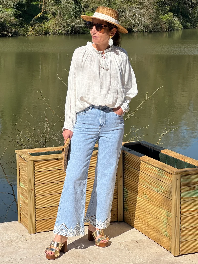 Jean bleu stone broderie ajourée NOLA Oraije