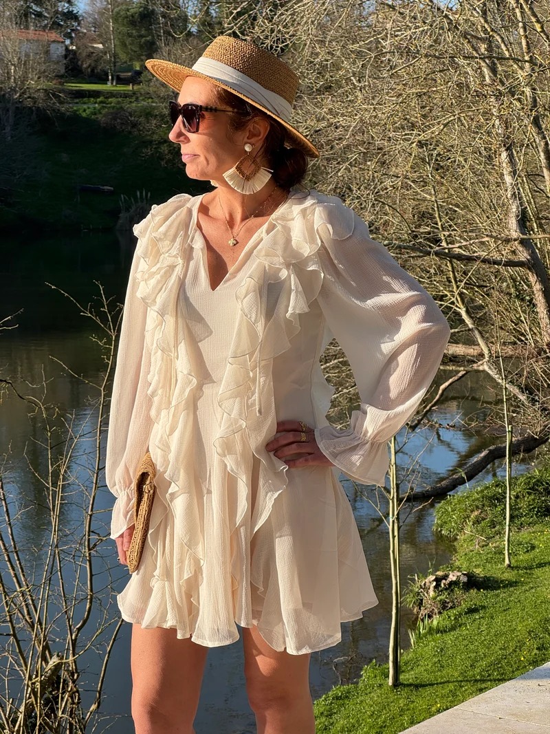 Robe courte à volants écru RUX La Petite Etoile