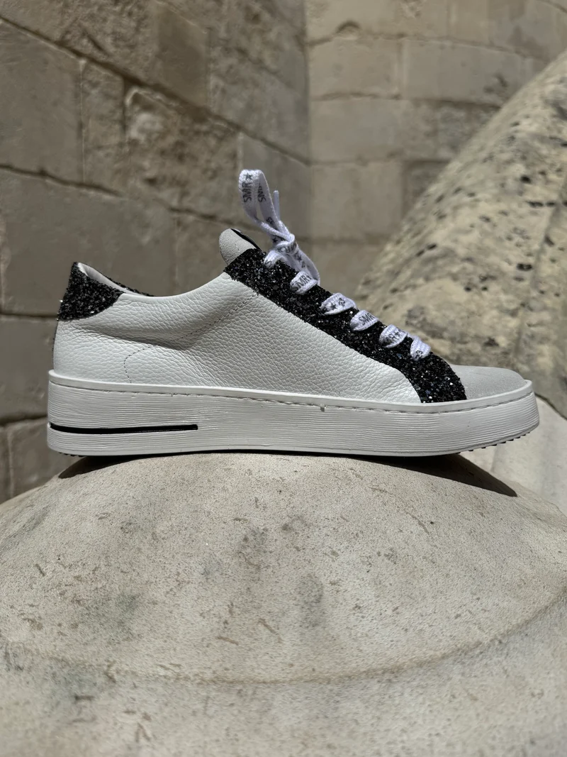 Basket blanche éclair à paillettes noir et argenté en cuir MAYA 10279 Semerdjian