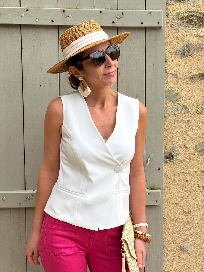 Gilet blanc sans manche un bouton Hippocampe