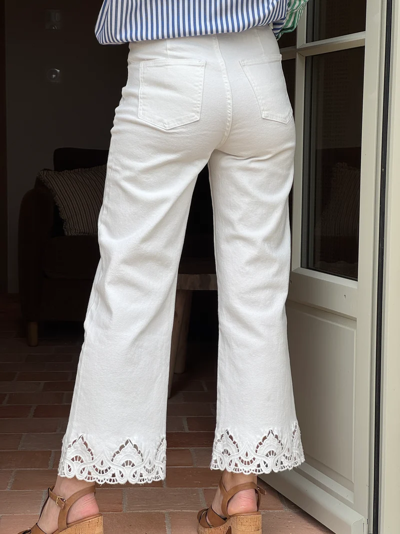 Jean blanc broderie ajourée NOLA Oraije