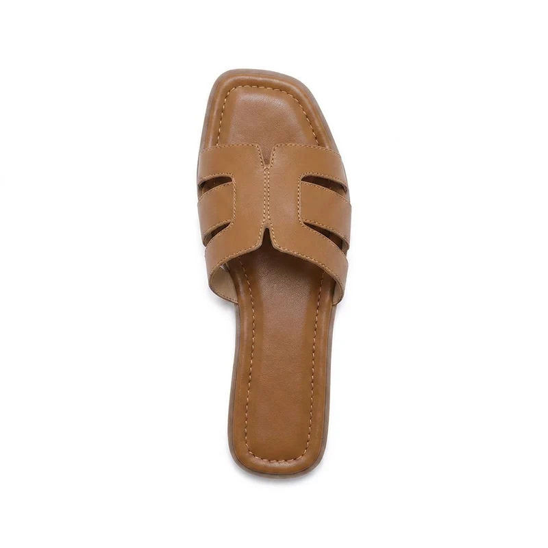 AITANA CAMEL