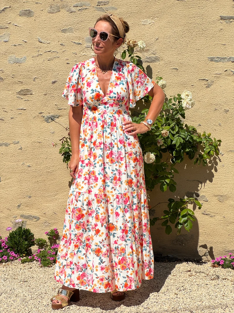 Robe imprimé floral multicolore fond beige MIRANDA In April 1986