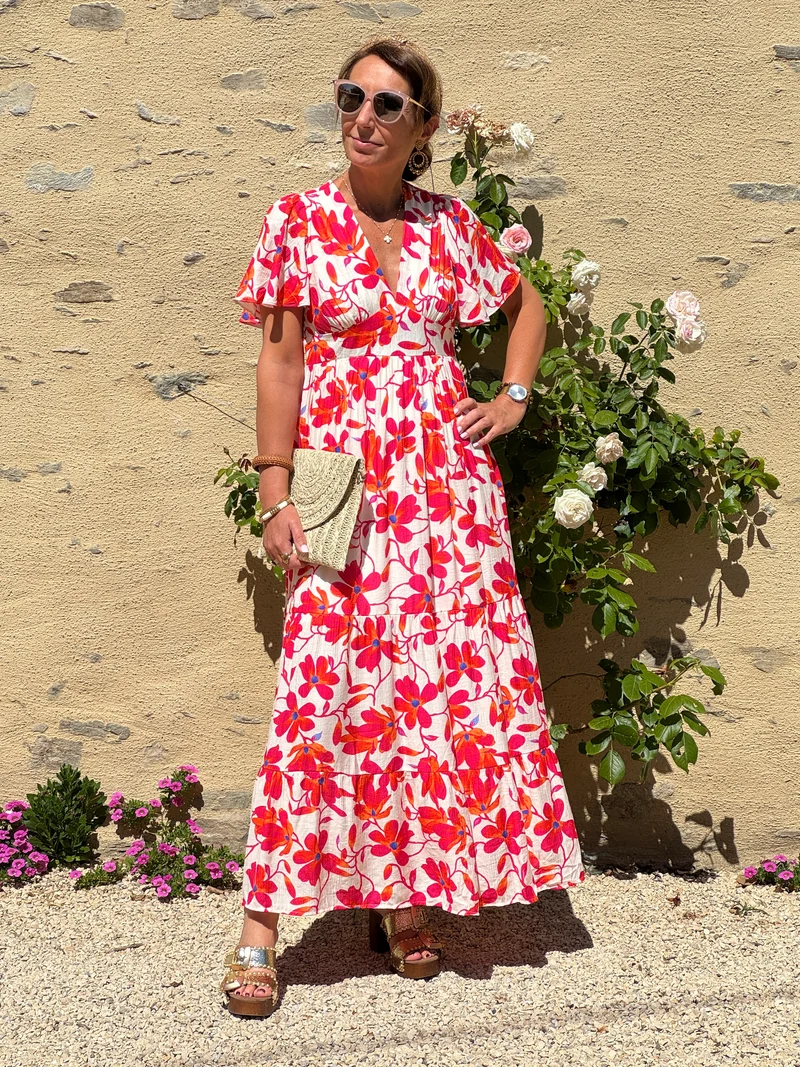 Robe floral rouge, rose, orange et bleu fond crème MARIBEL In April 1986