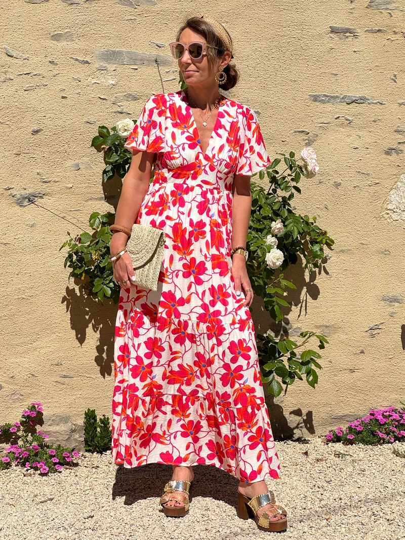 Robe floral rouge, rose, orange et bleu fond crème MARIBEL In April 1986