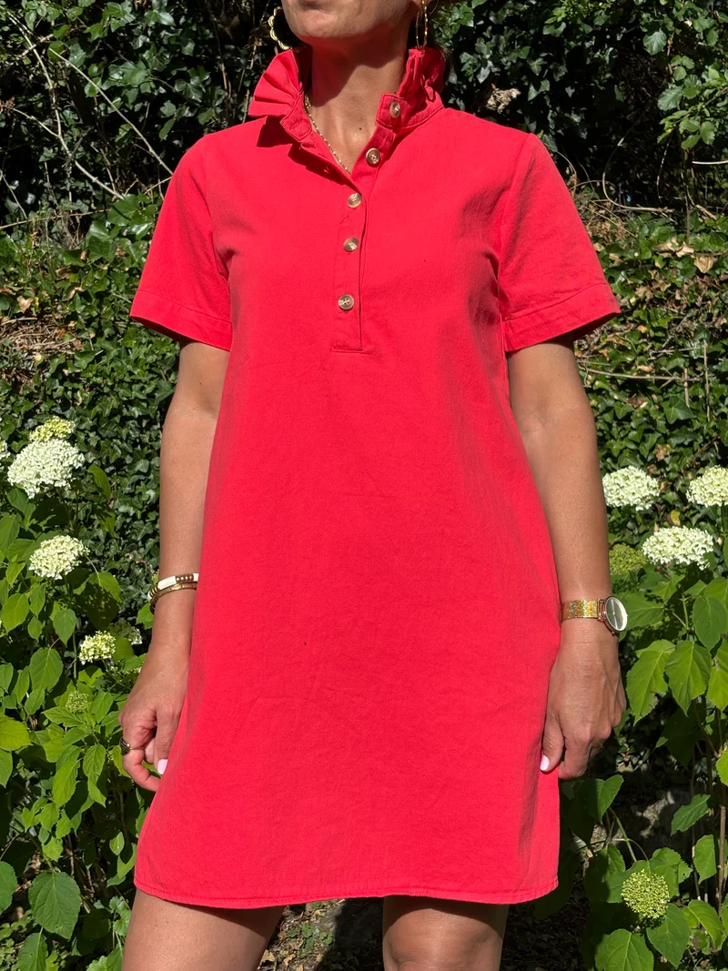 Robe rouge trapèze jean LILIA In April 1986