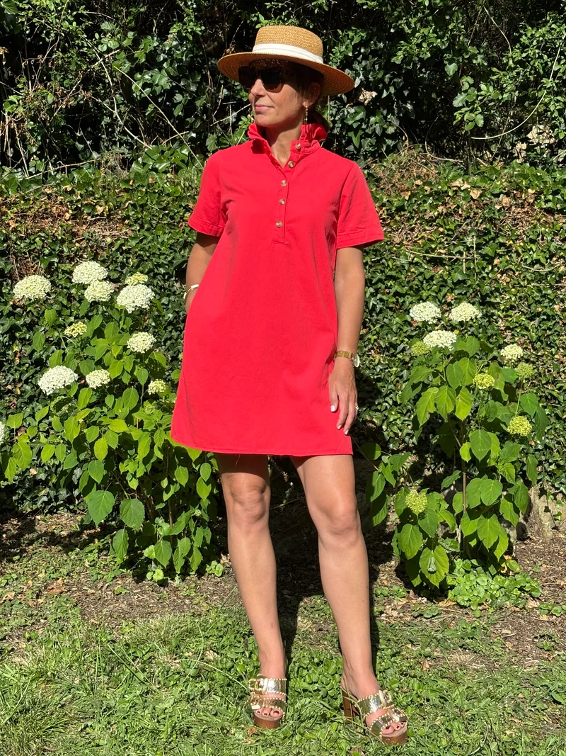 Robe rouge trapèze jean LILIA In April 1986