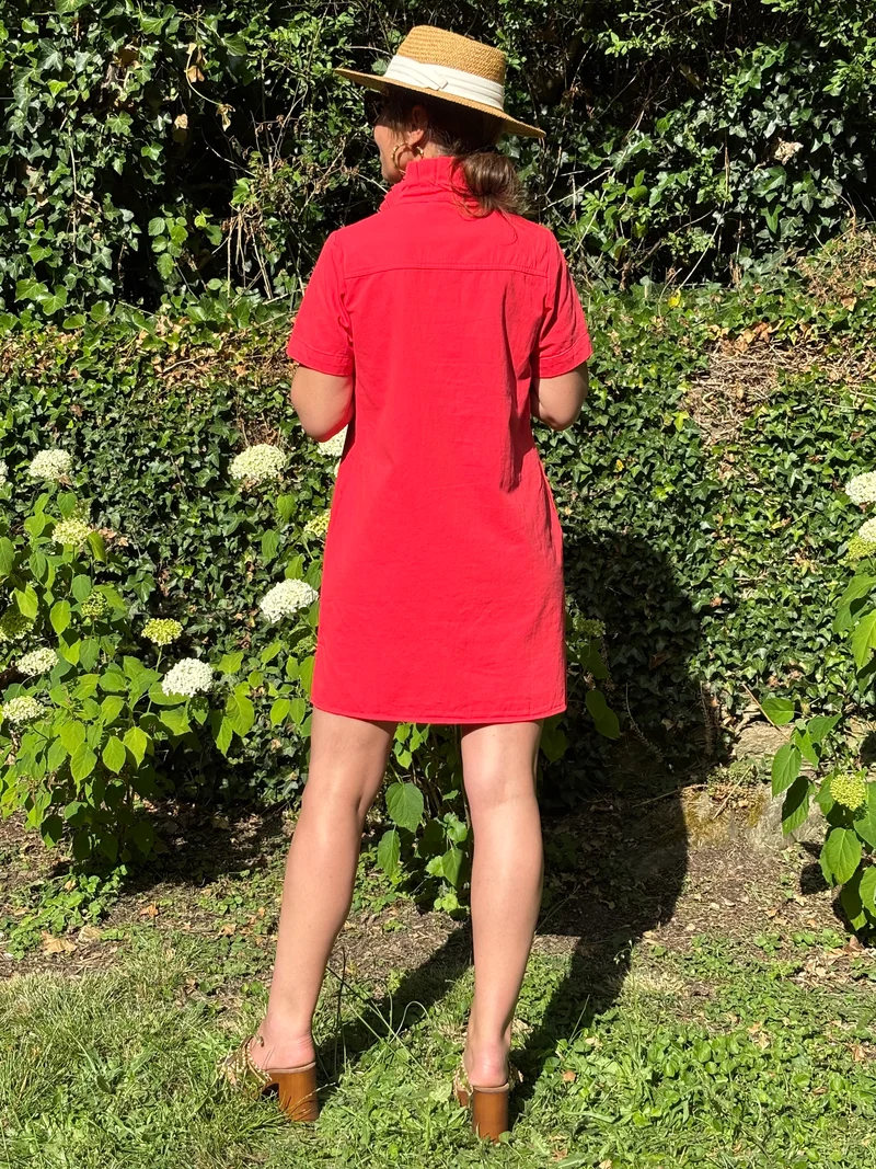 Robe rouge trapèze jean LILIA In April 1986