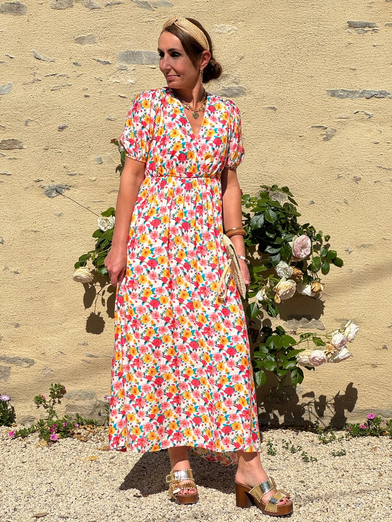 Robe imprimé floral multico pastel fond beige MARION In April 1986