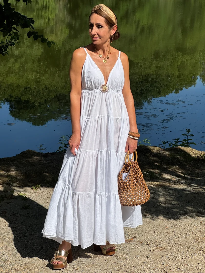 Robe blanche empire bijou soleil doré SOLEIL