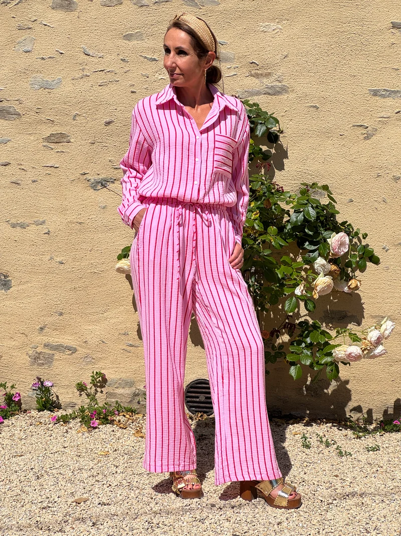 Pantalon rayé rouge fond fuchsia gaze de coton KALLY In April 1986