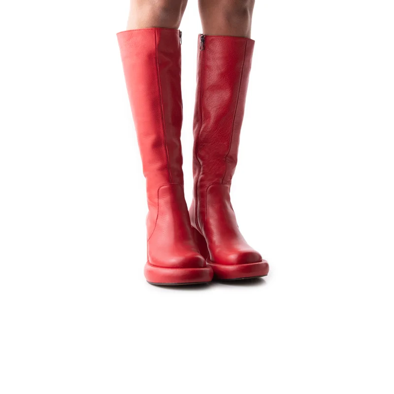 Maverik Red Leather