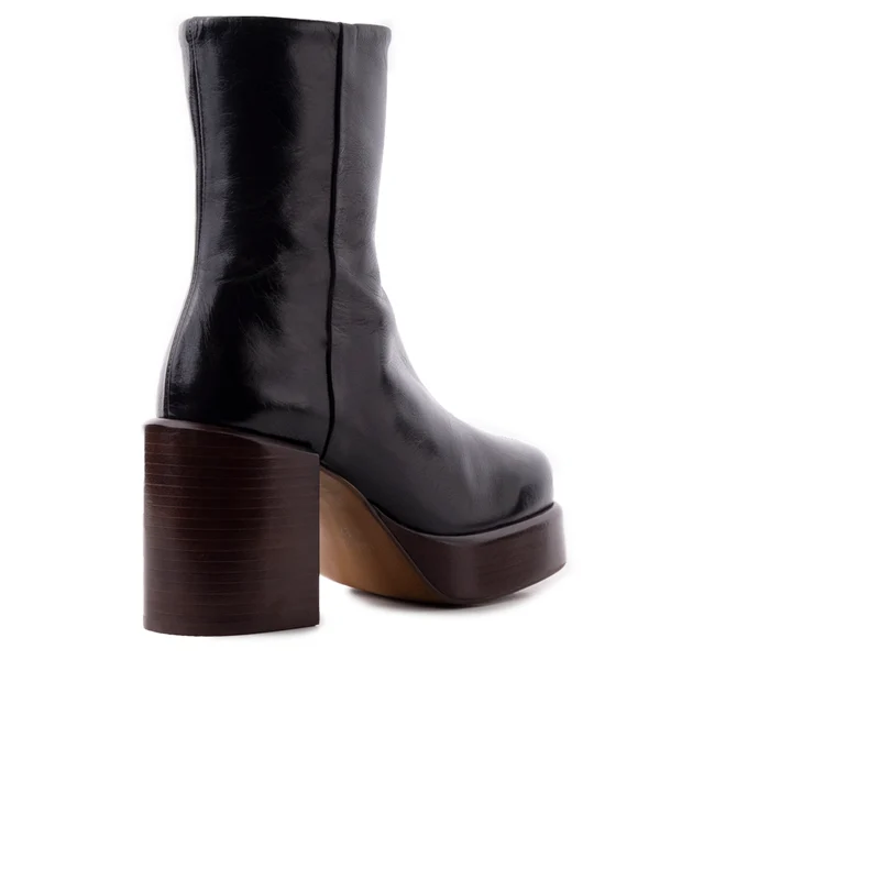 Palencia Black Leather/Brown Sole