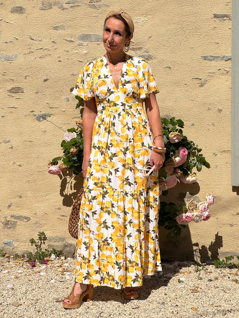 Robe citrons jaune longue TOMAS In April 1986