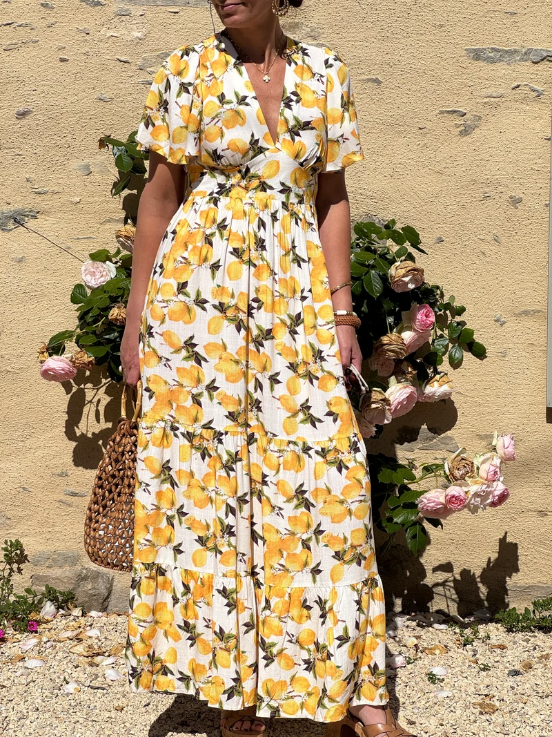 Robe citrons jaune longue TOMAS In April 1986