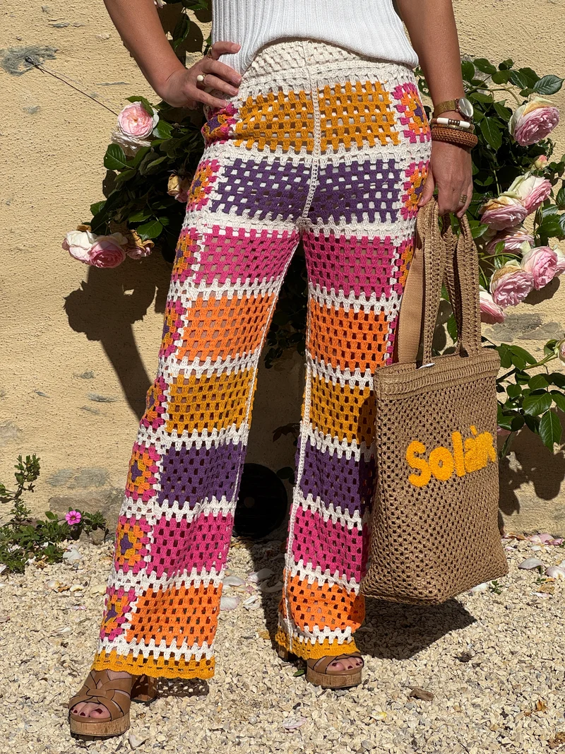 Pantalon crochet jaune rose bleu crème LYA