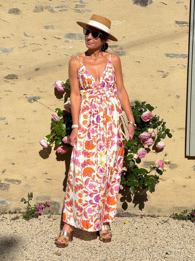 Robe floral orange rose jaune fond beige SALMA In April 1986