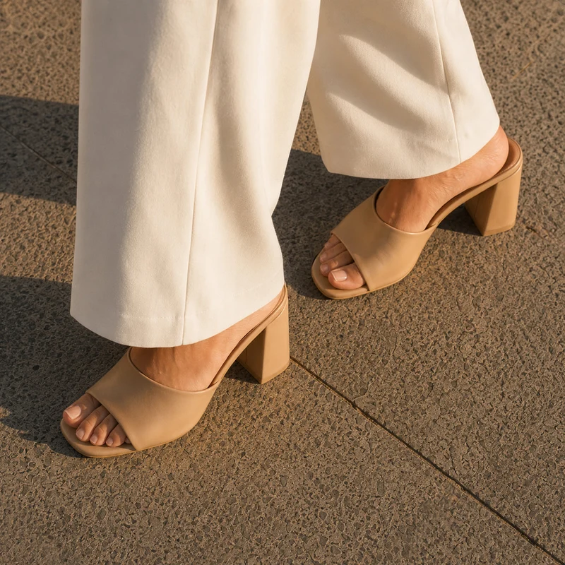 AMPARO BEIGE