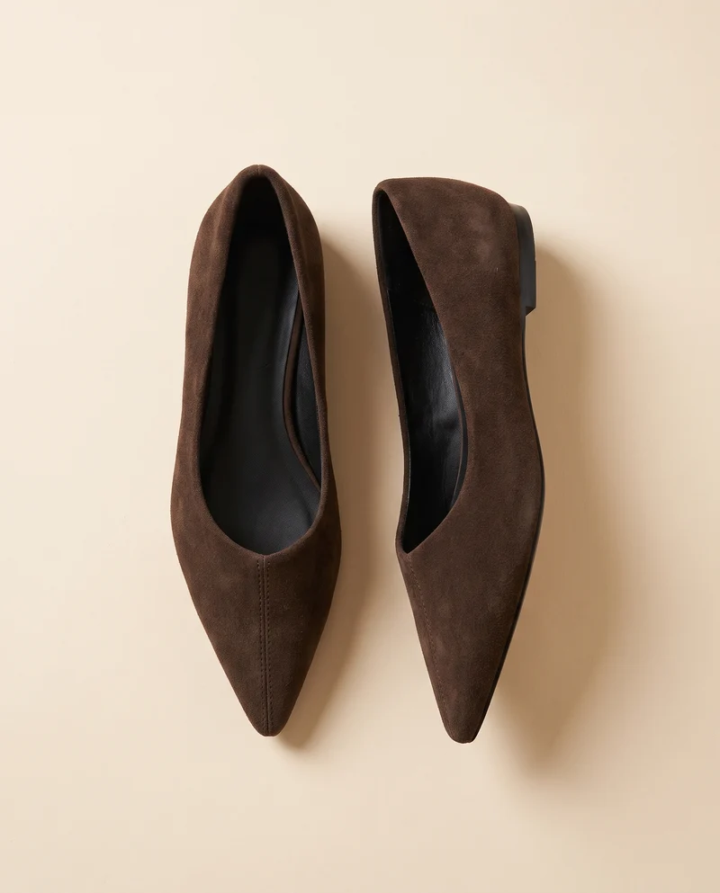 CORALINE MARRON