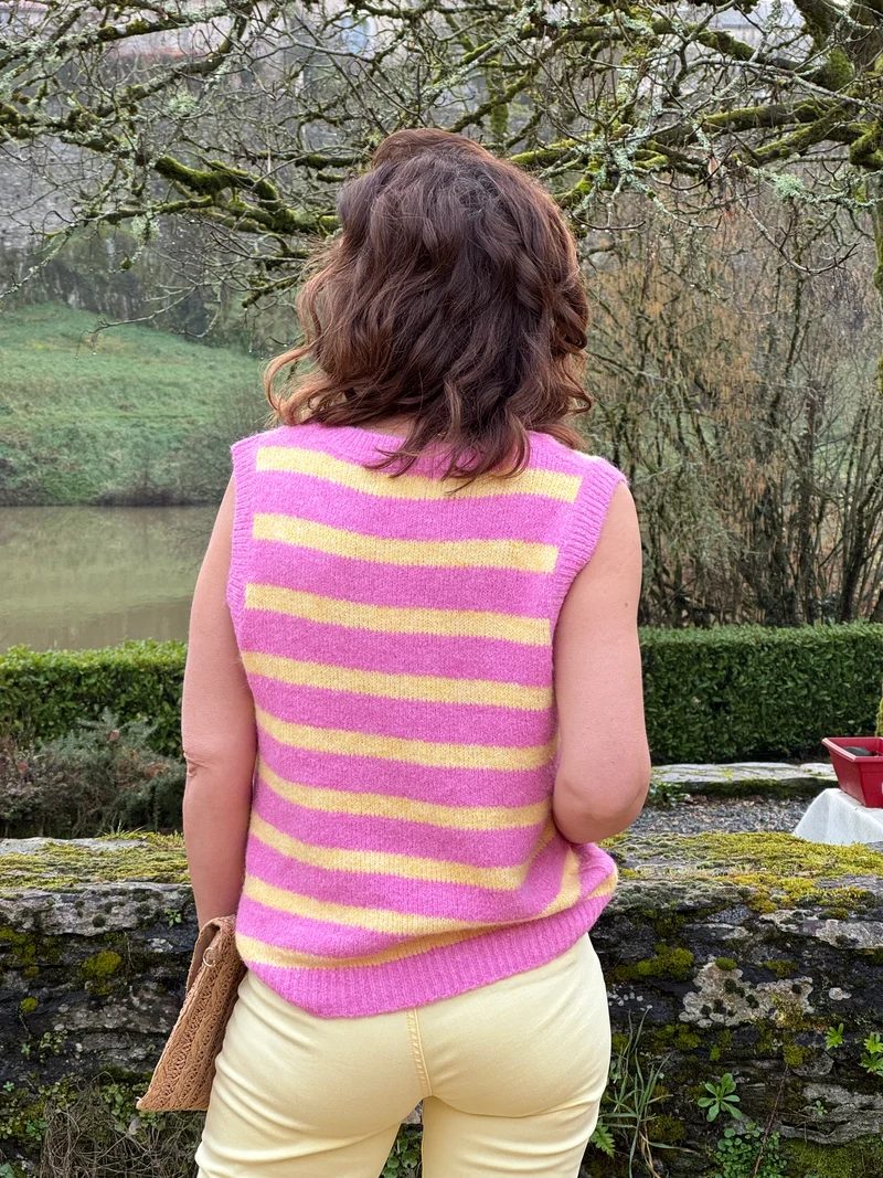 Pull marinière jaune fuchsia sans manches KATIA