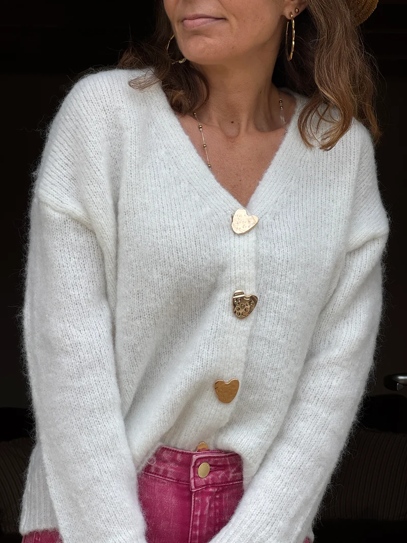 Gilet blanc col V boutons coeurs dorés ELLA