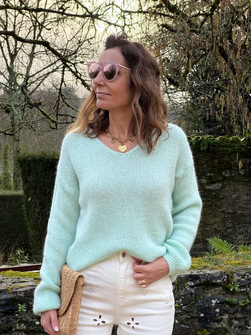 Pull vert en maille col V NADEGE