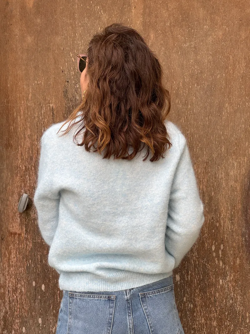 Gilet bleu col V froufrou CLAUDINE