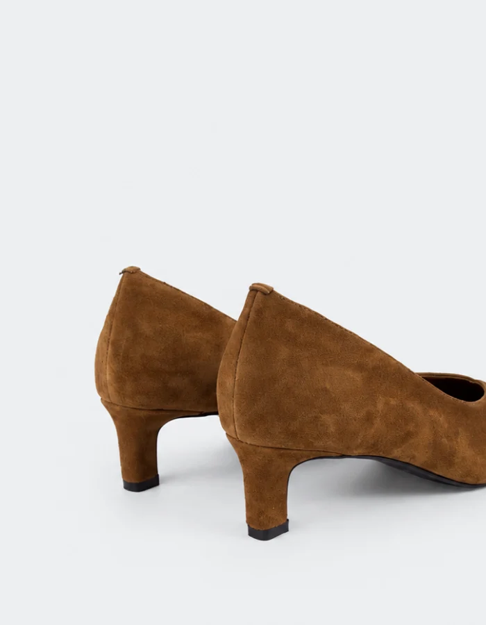 Hervee Tan Suede