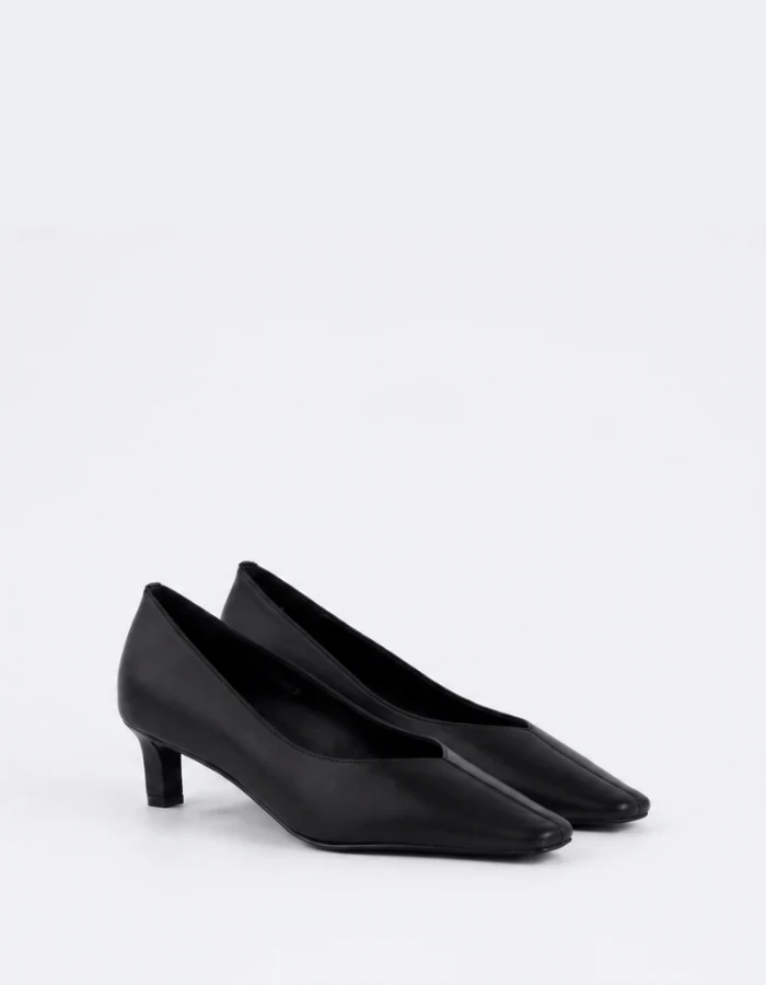 Urbane Black Leather