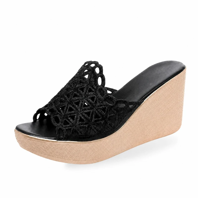 Black Thick Lace Wedge Heel Sandal