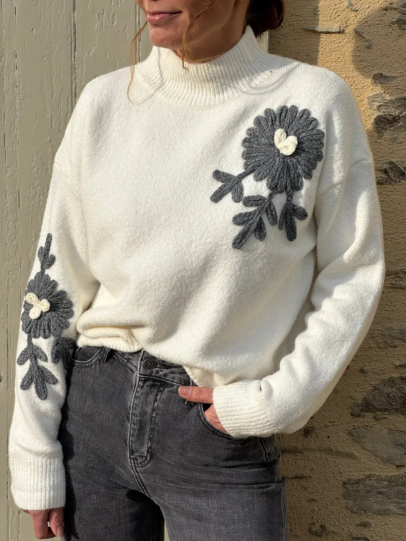 Pull écru fleurs argentés col montant FAUVE