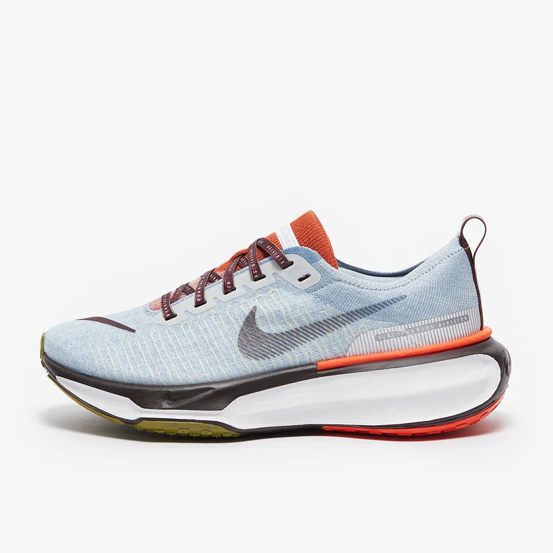 Nike Chaussure de running sur route pour femme Invincible 3