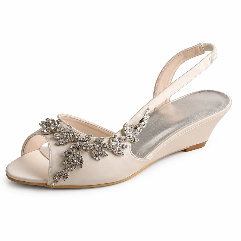 Women's Wedding Sandals with Flower Shaped Rhinestones