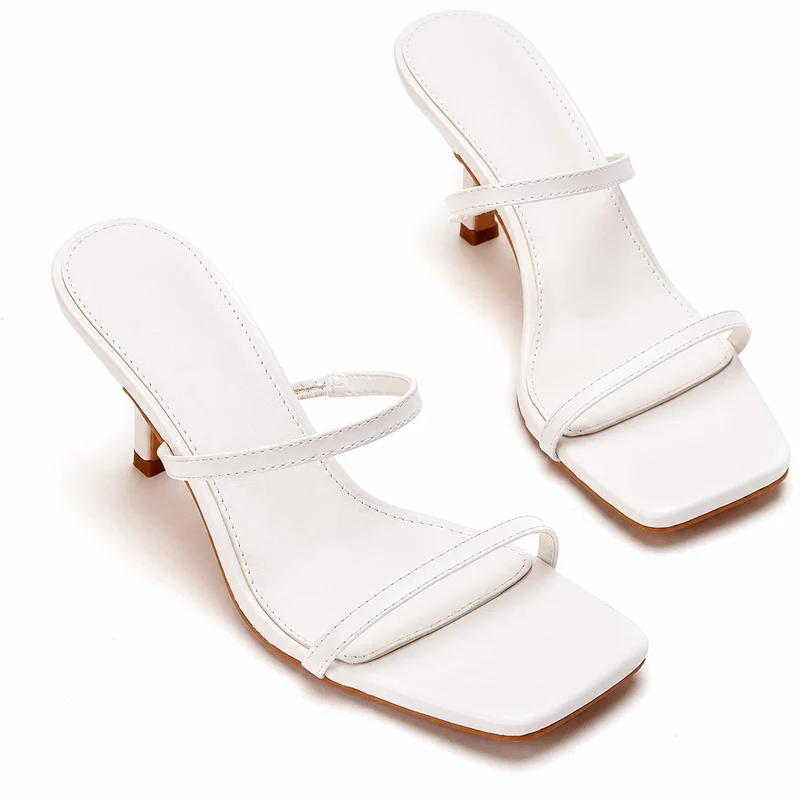 Women's 7 - 10 cm White Heeled Sandal with Thin Straps
