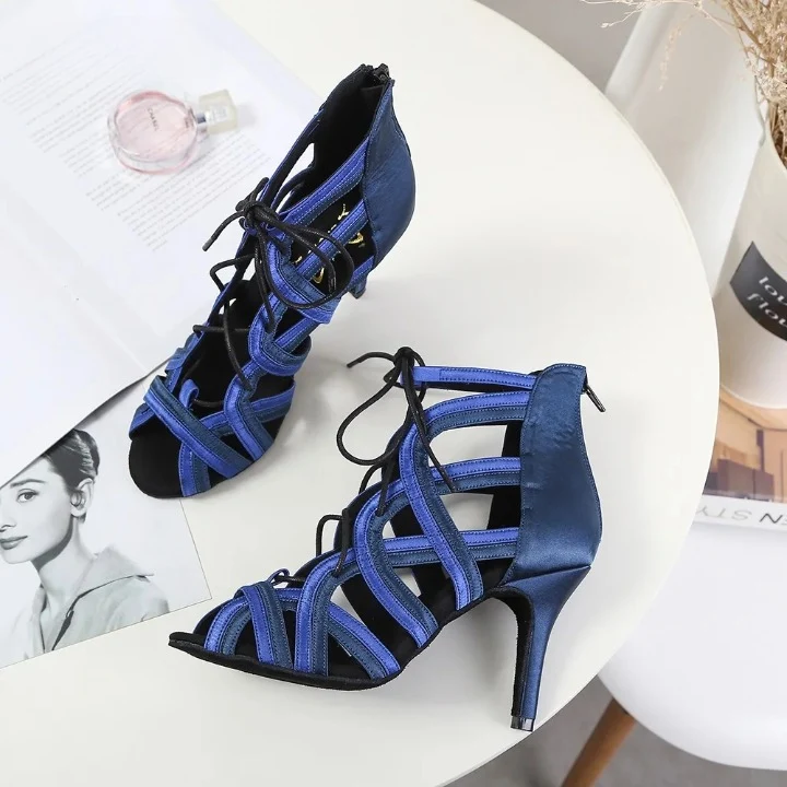 Women's 10 - 13 cm Heeled Sandal with Lace-up Design