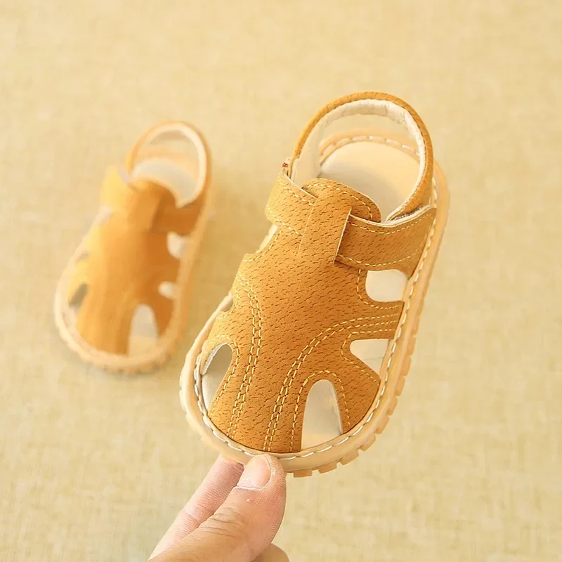 Non-slip and flexible baby sandal