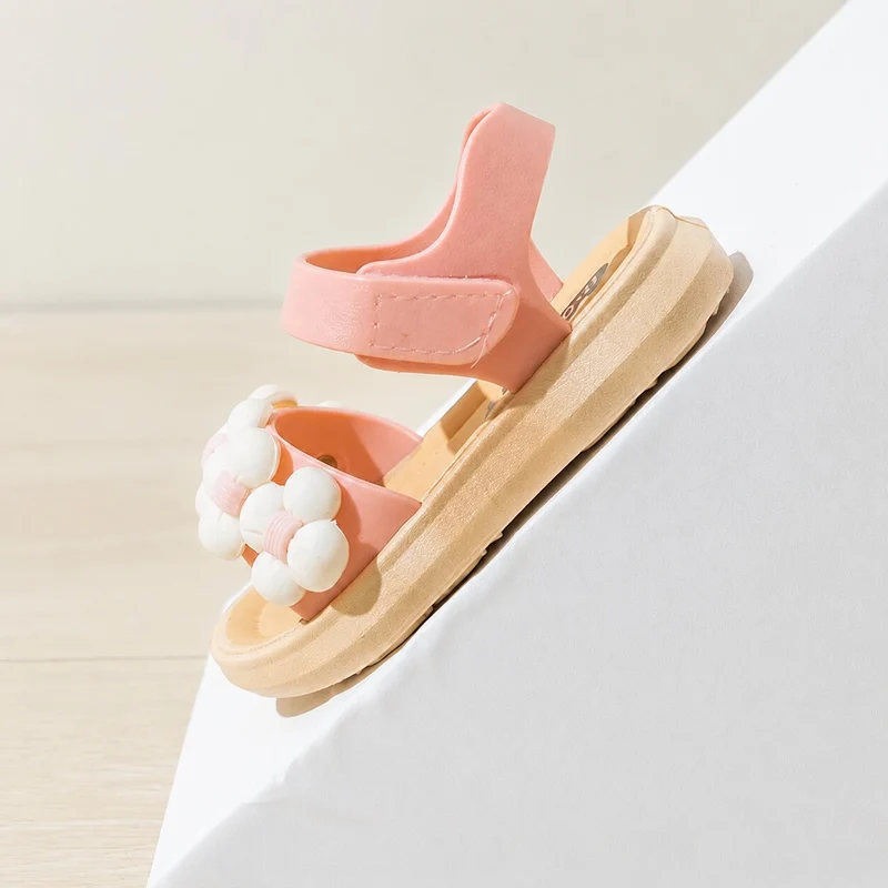 Girls Non-Slip Sandal with Flower Pattern